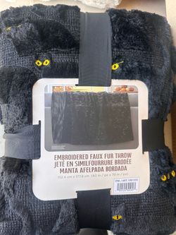 Halloween Costco “Bat” faux throw