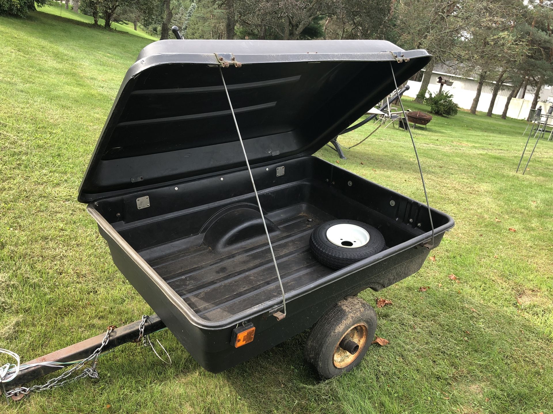 Coleman Caboose motorcycle or car SUV small trailer