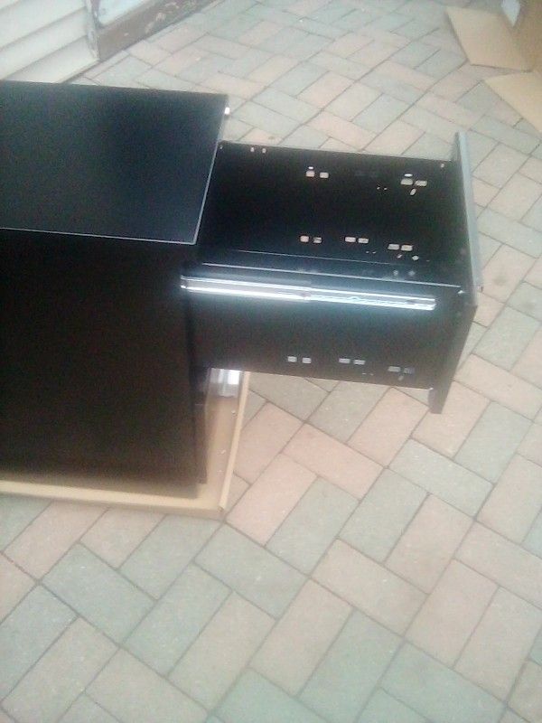 File Cabinet New With KEYS 25.00
