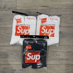 Supreme Socks Black & White