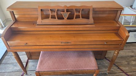 Henry Millar piano