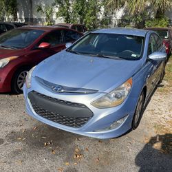 2011 HYUNDAI SONATA HYBRID 