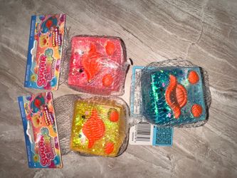 Sugar squishy cubes