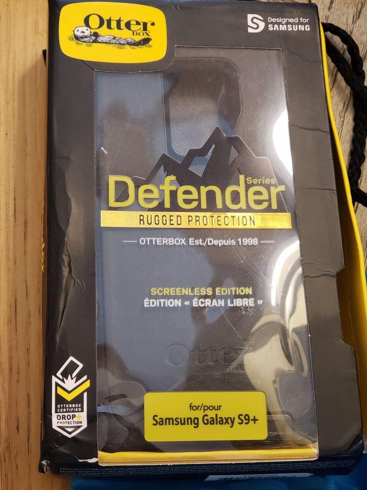 Brand Otter Box Defender for (S9+)