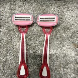 Variety of 7 disposable razors