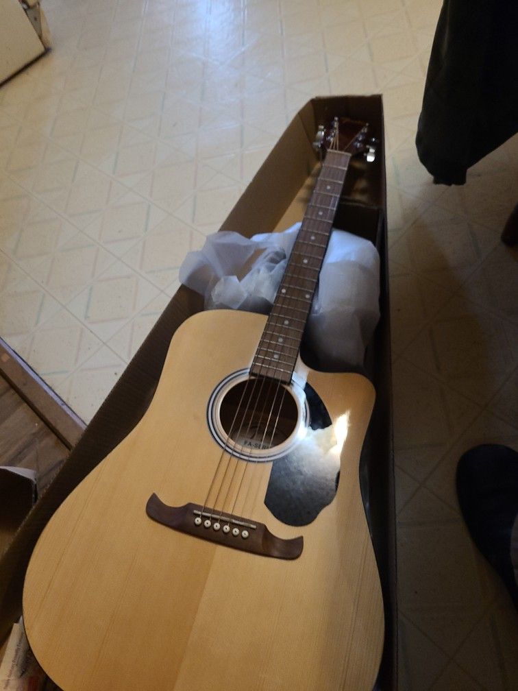 Dean Guitar New In Box