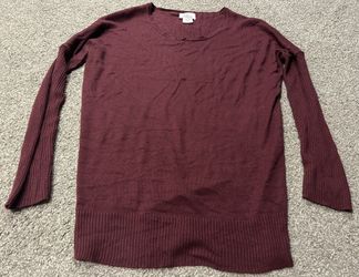 Women’s Size Small Maternity Sweater