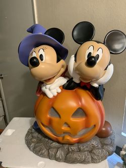 Disney Decor (outdoor)