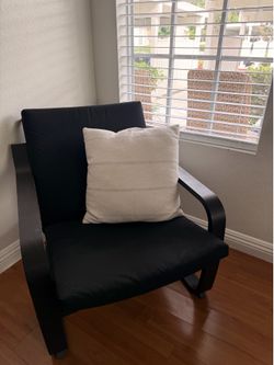 Wooden Lounge Chair