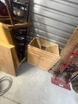 Vanity Base And Sink That Fits It 