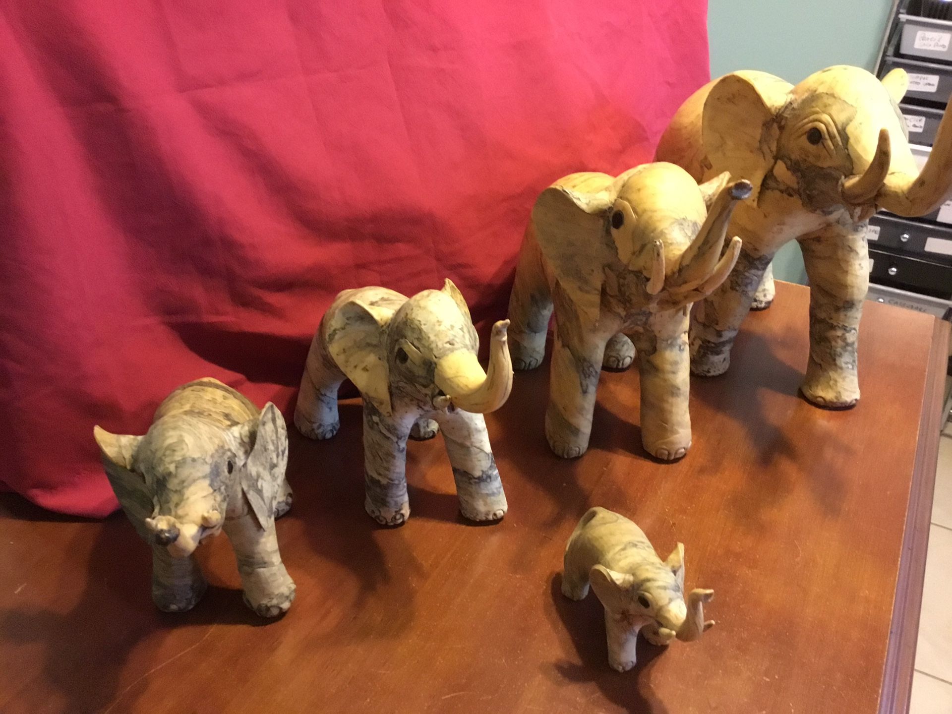 Vintage Crushed Oyster Shells Elephants Figurines (5)