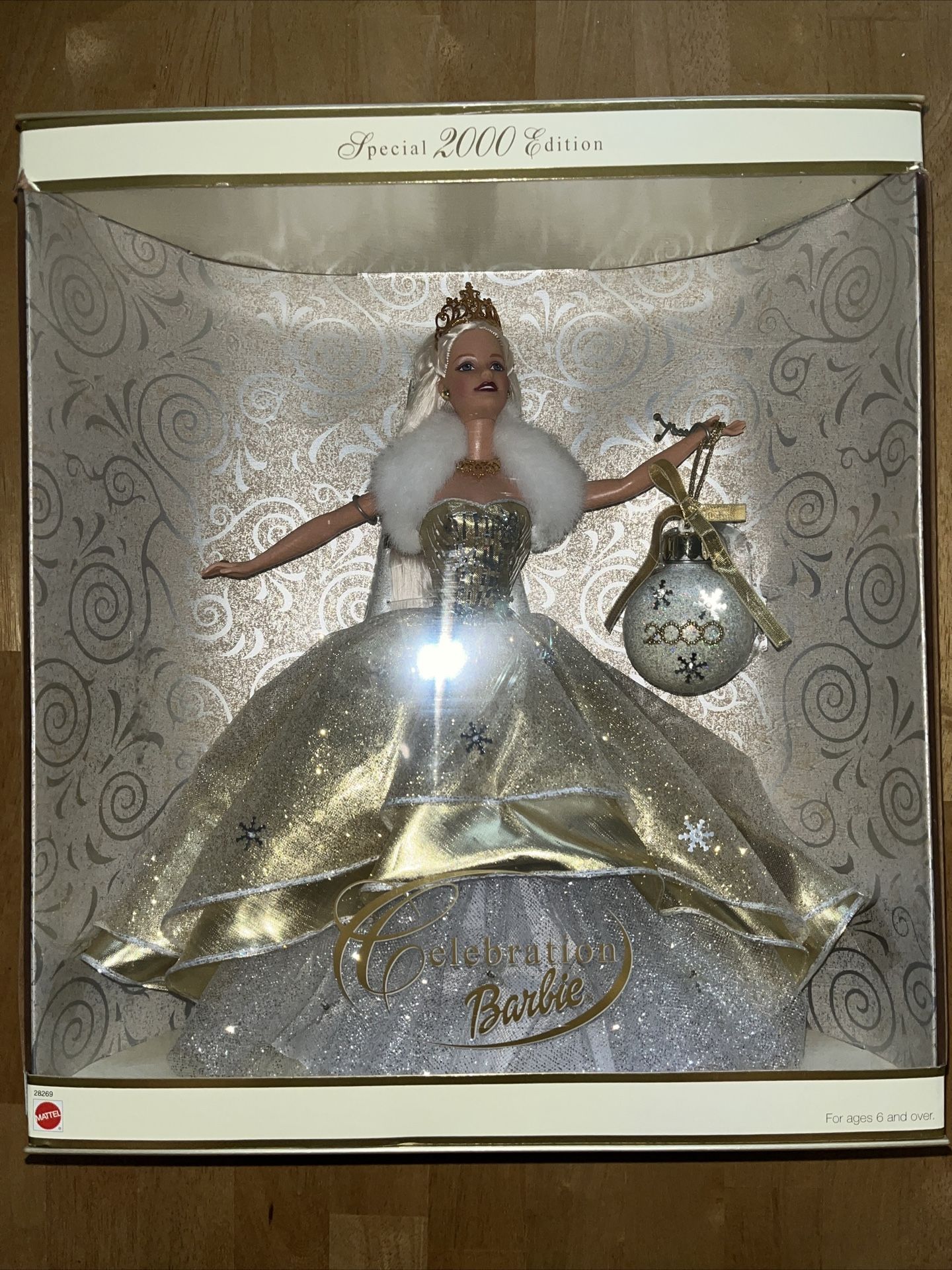 Celebration Barbie 2000 Edition 