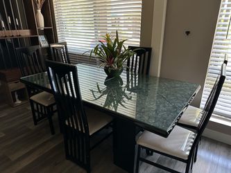 Beautiful Italian Dining Set – Table + 6 Chairs
