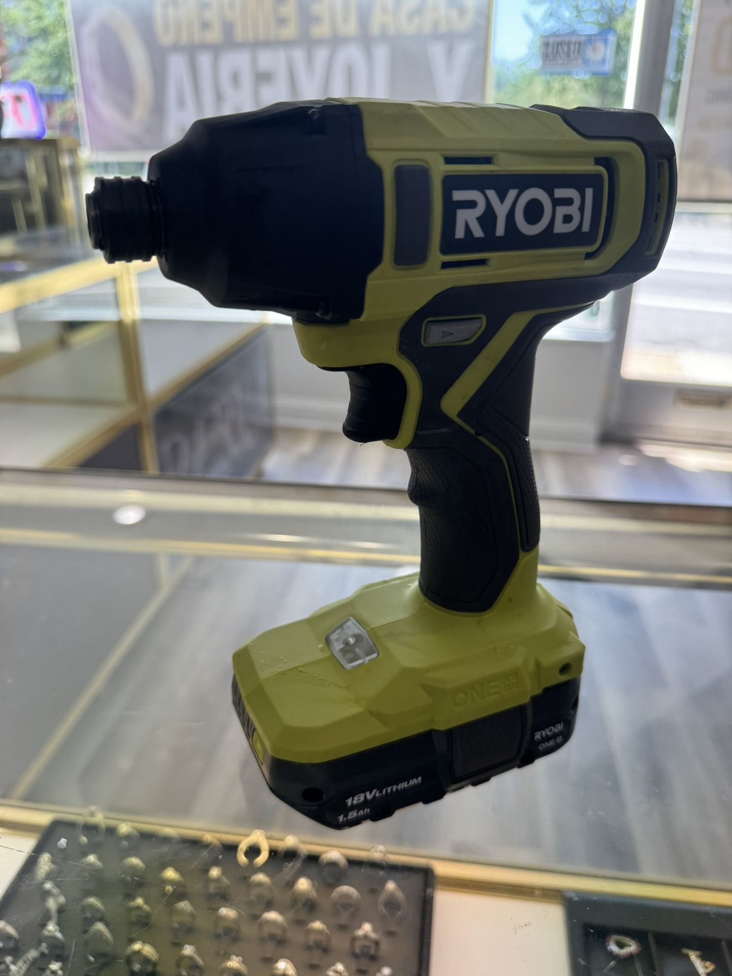 Ryobi impact drill with battery 18v Lithium And Charger