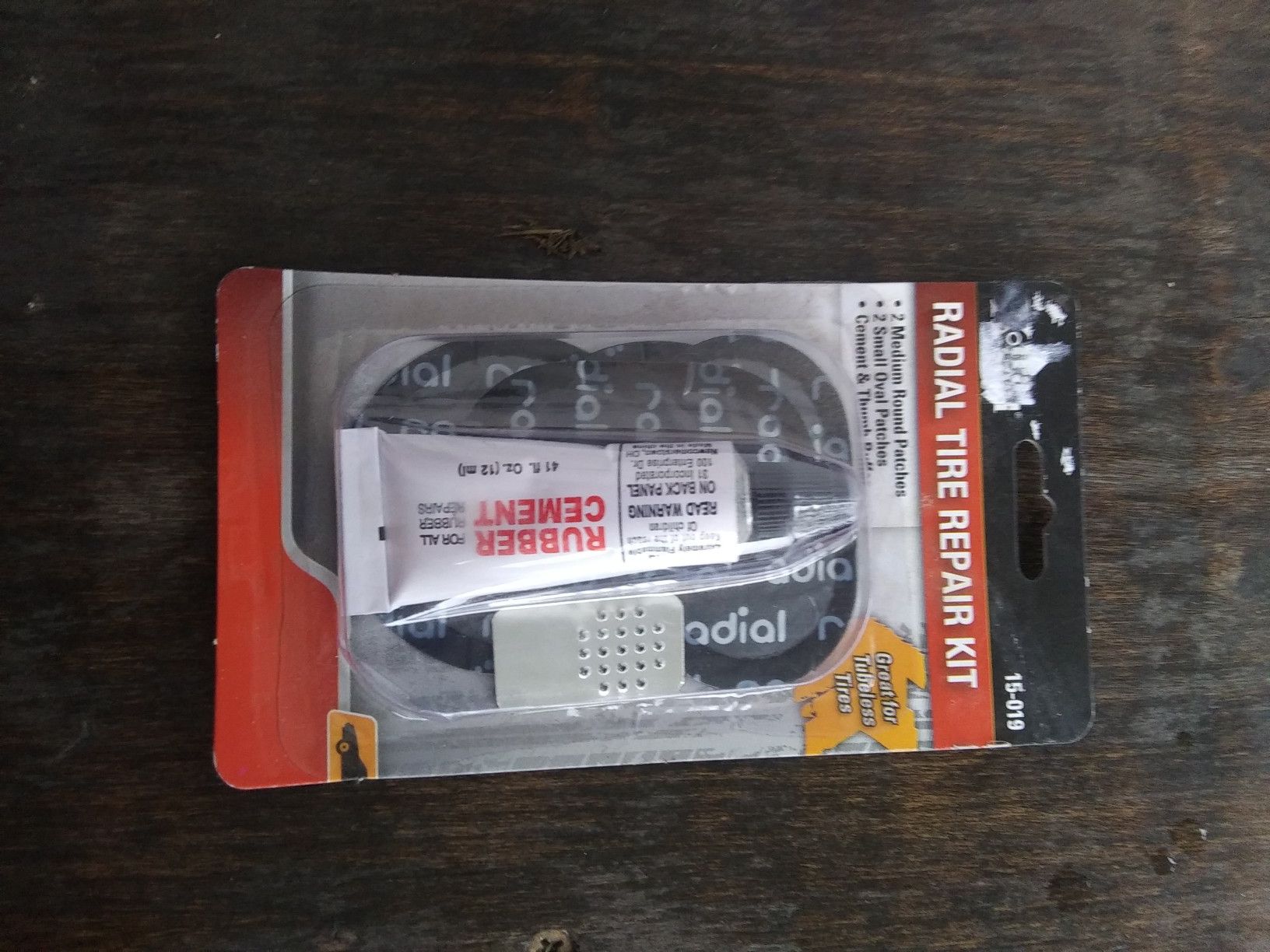 Radial tire repair kit