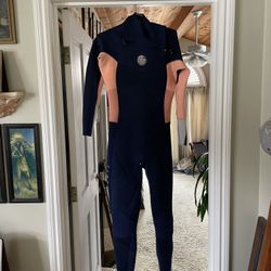 Women’s Rip curl Wetsuit Size 10t