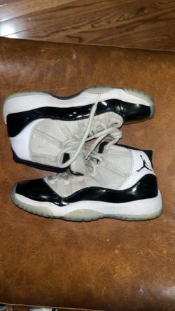 Air jordan Retro 11 Concord Size 6.5 (USED NO BOX)