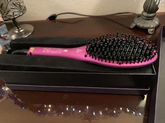 Nubi Hair Simply Sleek Hair Straightening Brush