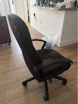 360 degree rotating chair
