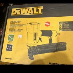 Dewalt discount lathing stapler