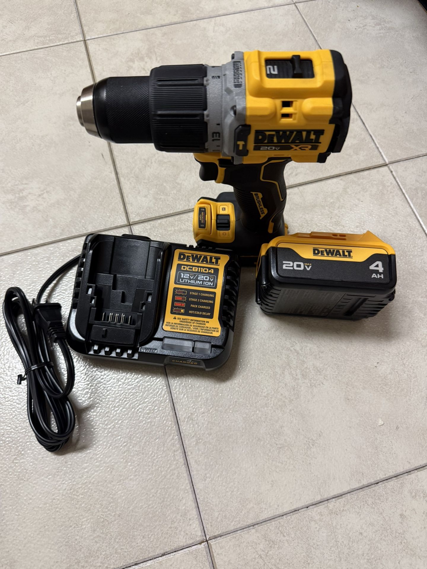 drill battery and charger Dewalt