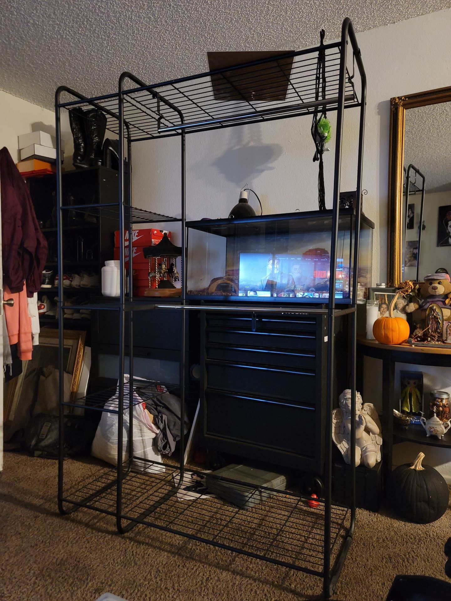 Metal Closet