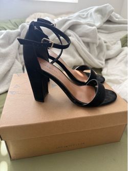 Indigo Rd. Black Block Heel Sandals