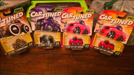 Car Tuned Series 10 Die-Cast Cars Lot of 4