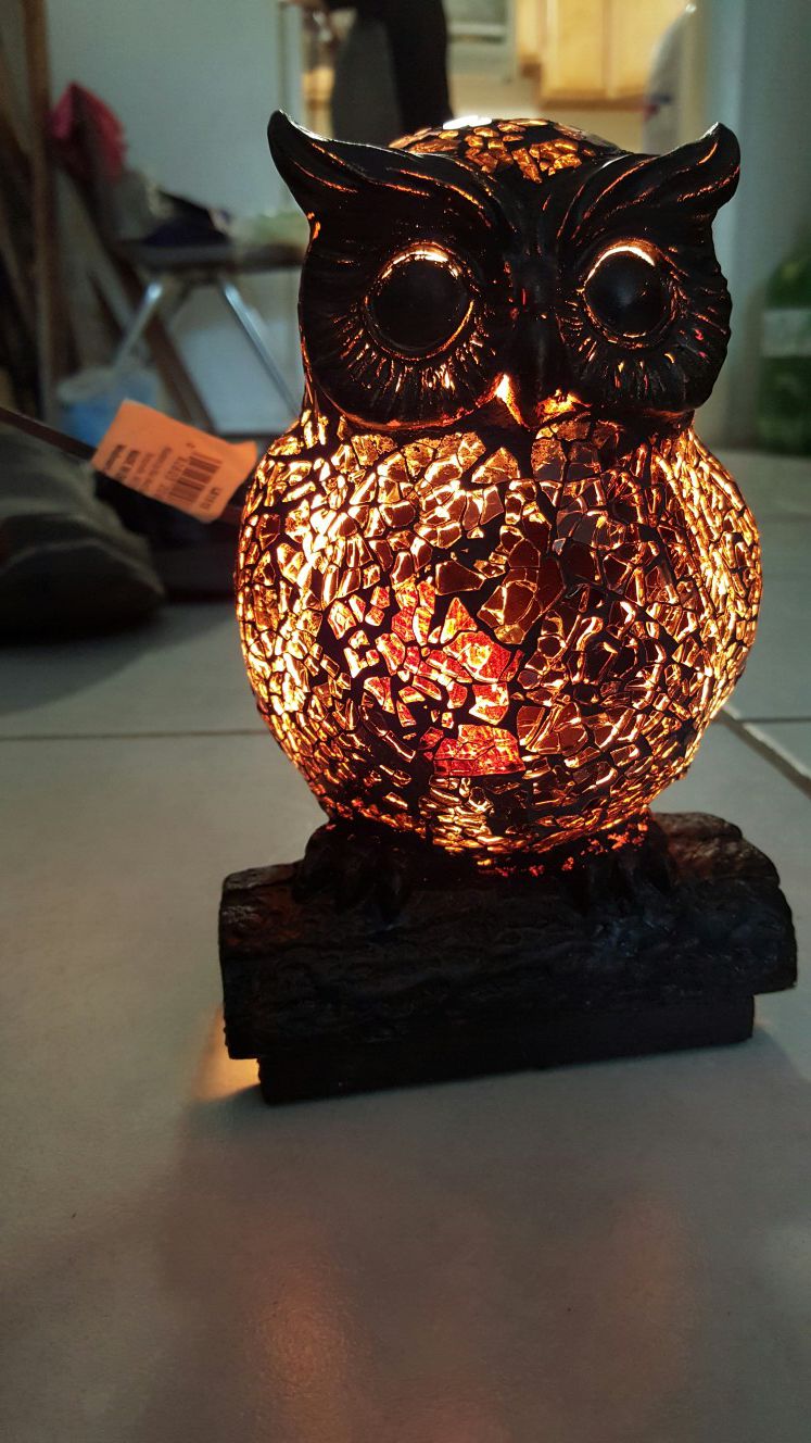 Owl table lamp
