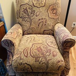 RECLINER CHAIR