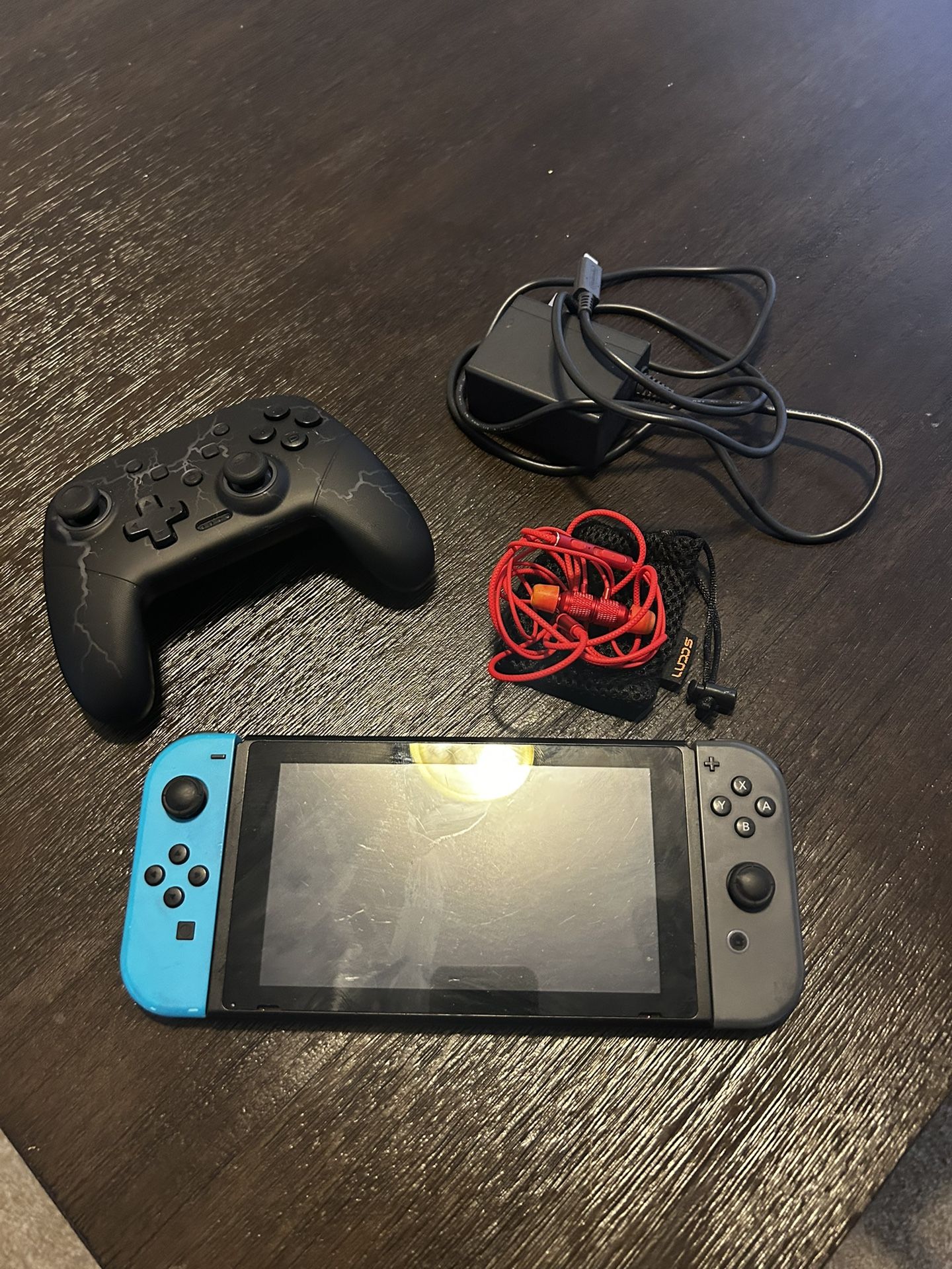Nintendo Switch 1st Gen Read Description 