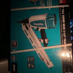 Makita Framing Nail Gun / Nailer