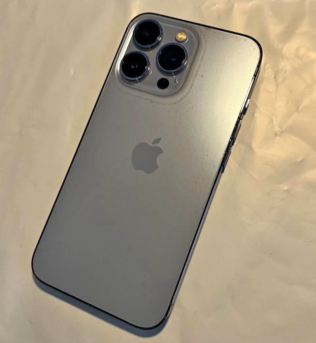 iPhone 13 Pro 256gig Unlock With Apple Care Plus