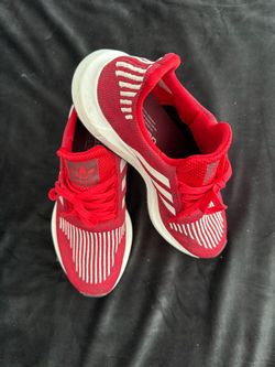 Adidas Swift Run X sneakers