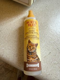 Burt’s Bees Cat - Cat Dander Reducing Spray - Cat Wipes