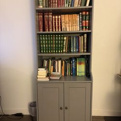 Book shelf