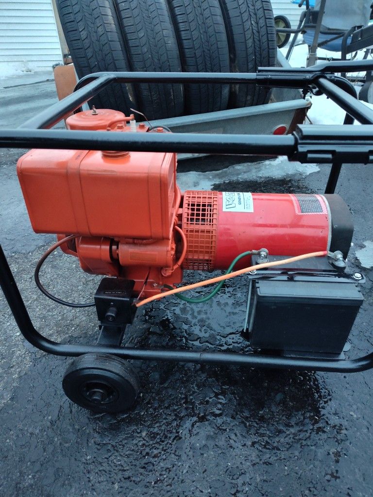 6000 Watt Generator W/T 12 Volt Electric Start