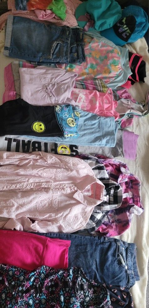 Lot Of Girls Clothing