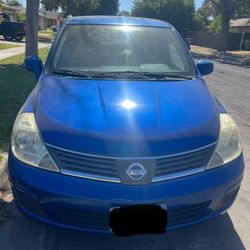 Nissan Versa 2008