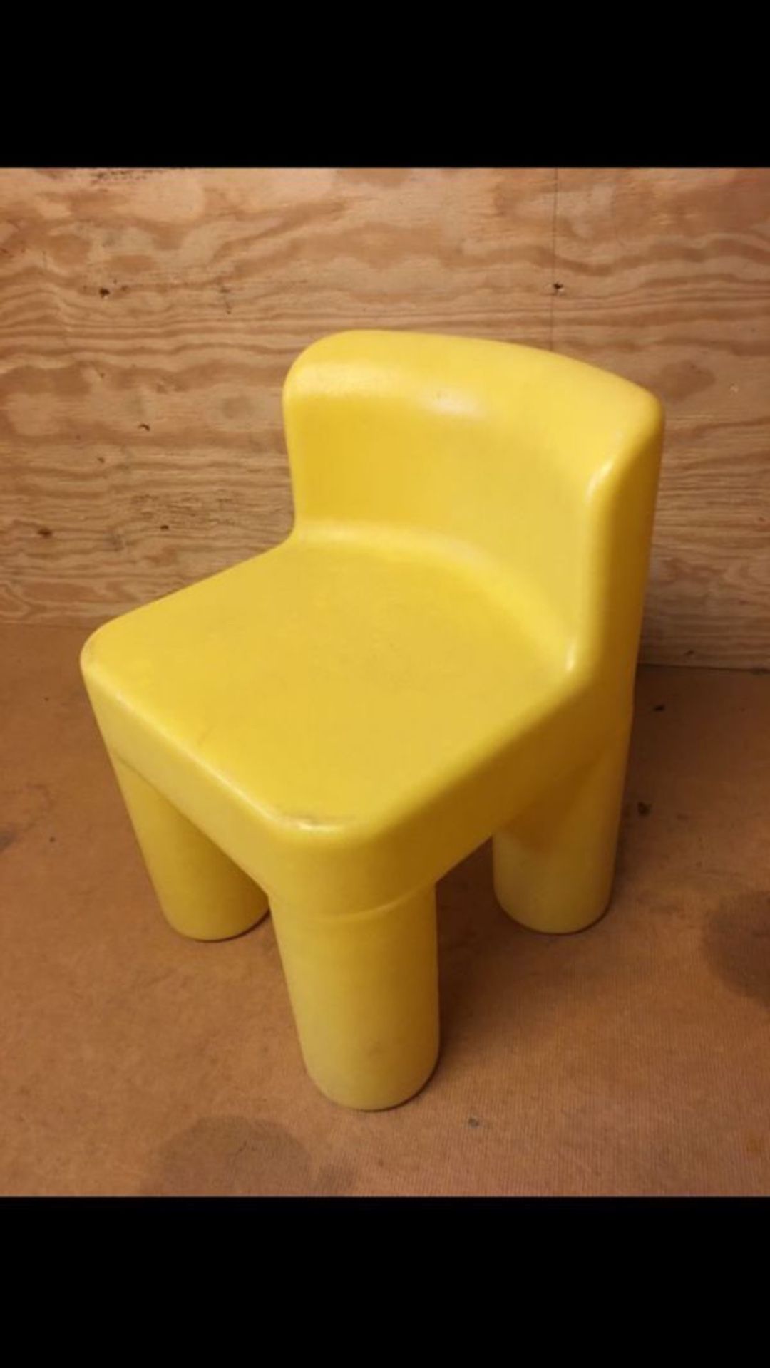 Kids chair