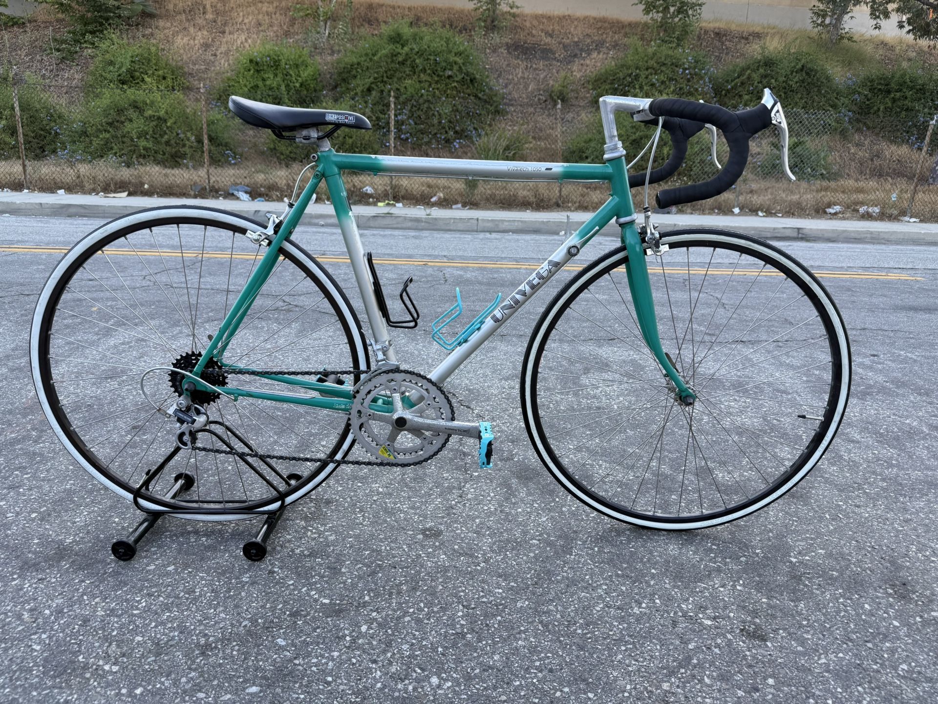 53cm Vintage Road Bike / Univega Vivatech 1050