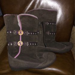 Girl / Women’s Timberland boots, size 5 1/2
