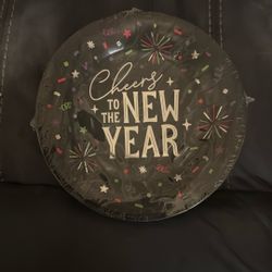 New Hobby Lobby Cheers To The New Year 16 Piece Plates
