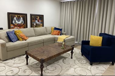 POTTERY BARN COFFEE TABLE