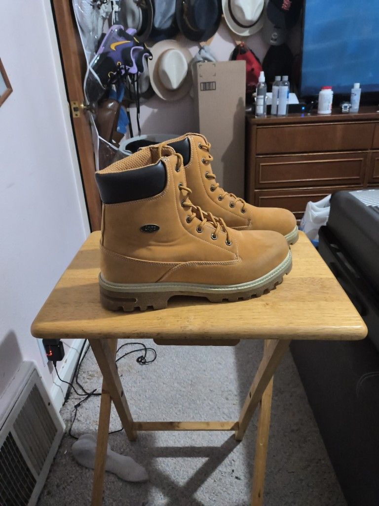 Lugz Never Been Worn Excellent Condition Size 13