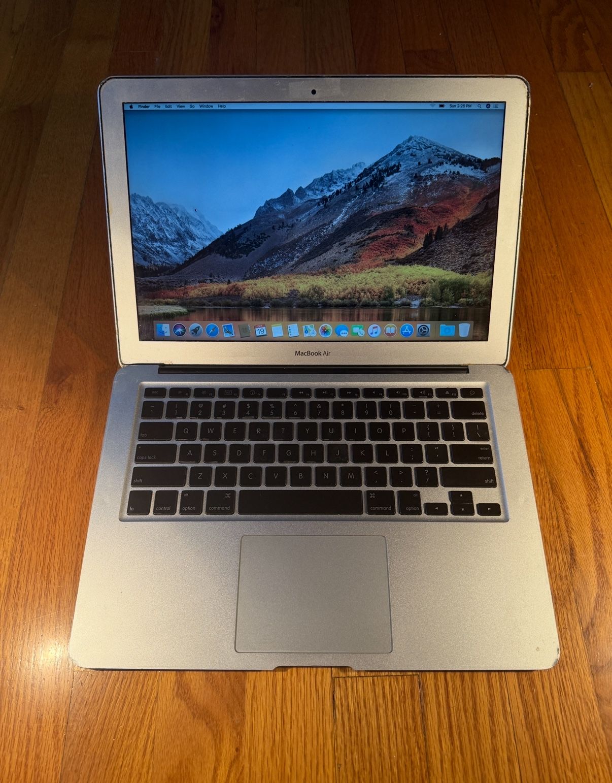 MacBook Air 13in 256GB Excellent Condition