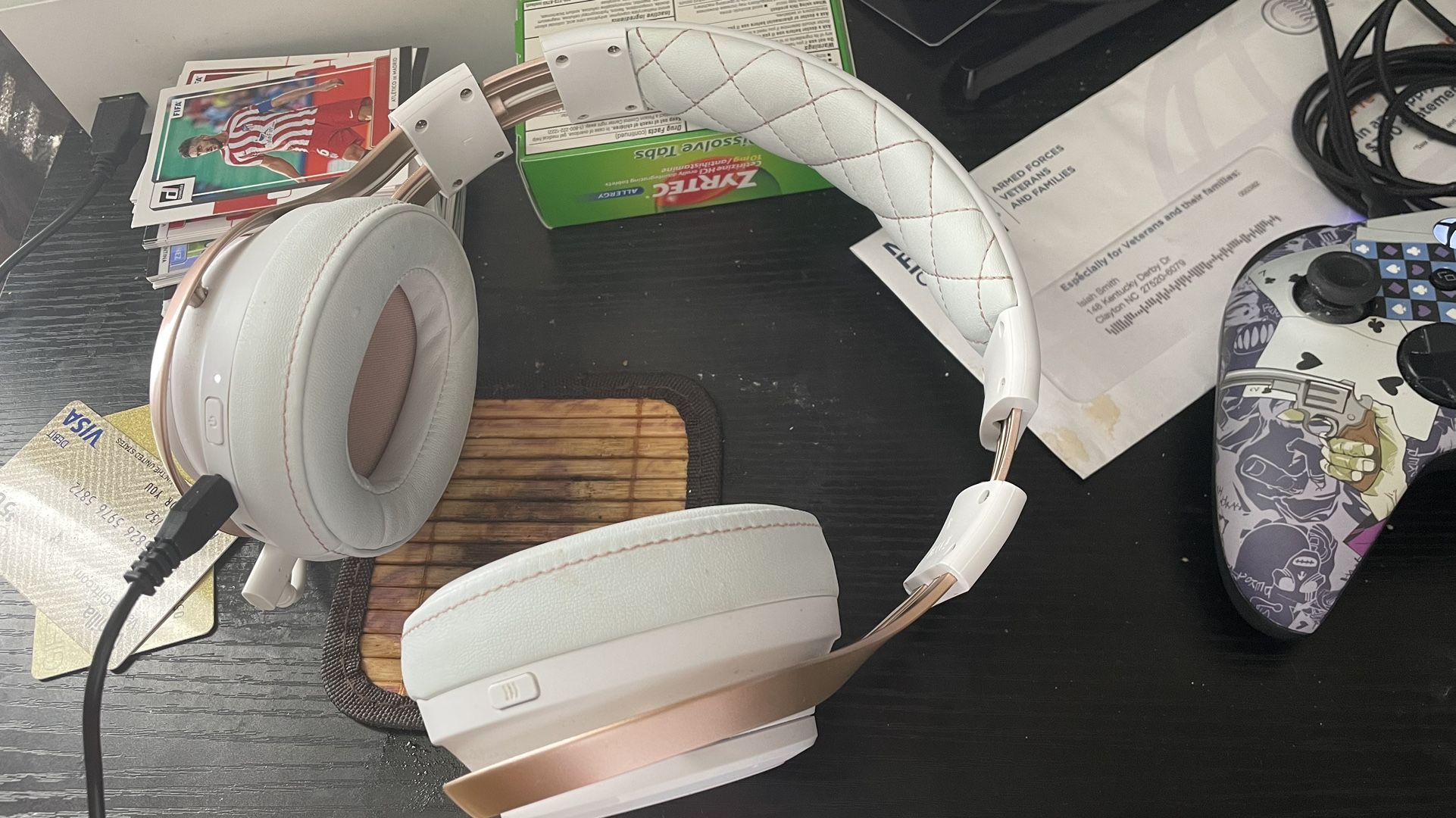 Xbox Series S + Wireless Headset + Joker Controller
