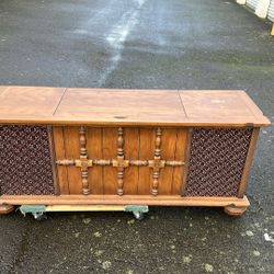 RCA VICTOR STEREO CONSOLE