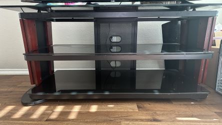 Modern TV Stand – Fits up to 65” TV – Good Condition