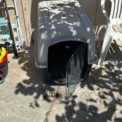Large Dog Kennel